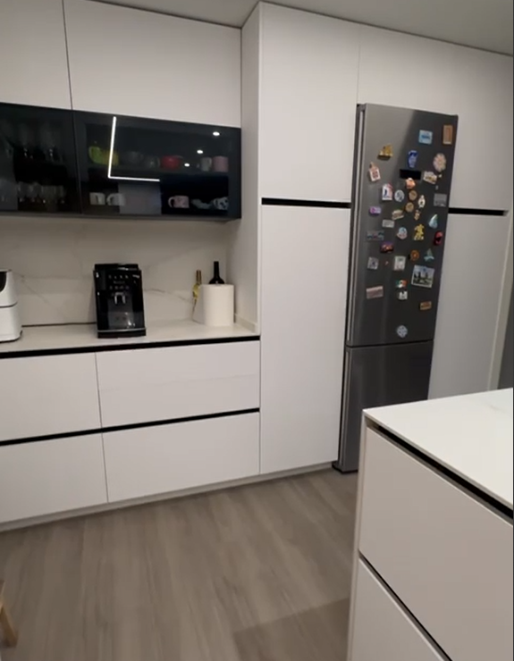 Cocina Integral Moderna - Imagen 1