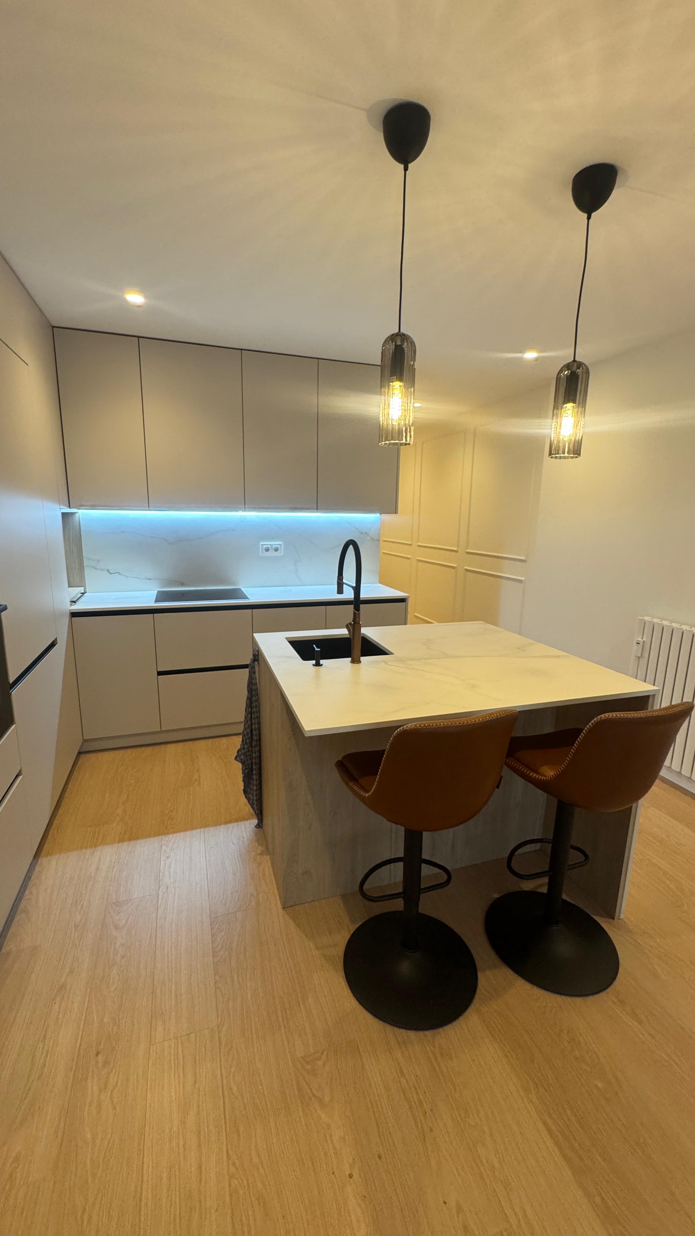 Cocina Moderna con Isla Central